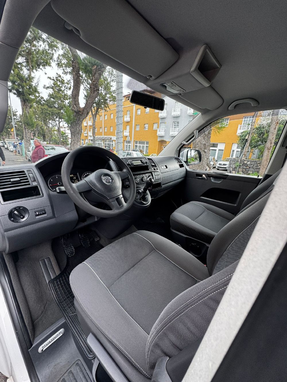 Multivan Startline 2.0 TDI. Vehículo de ocasión.