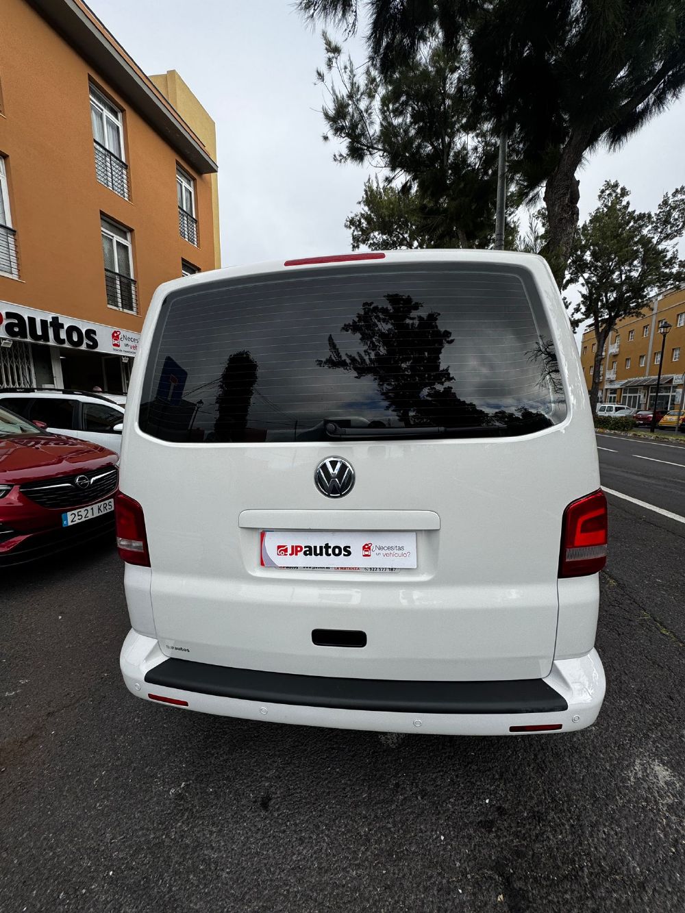 Multivan Startline 2.0 TDI. Vehículo de ocasión.