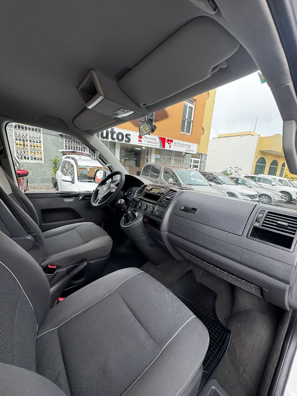 Multivan Startline 2.0 TDI. Vehículo de ocasión.