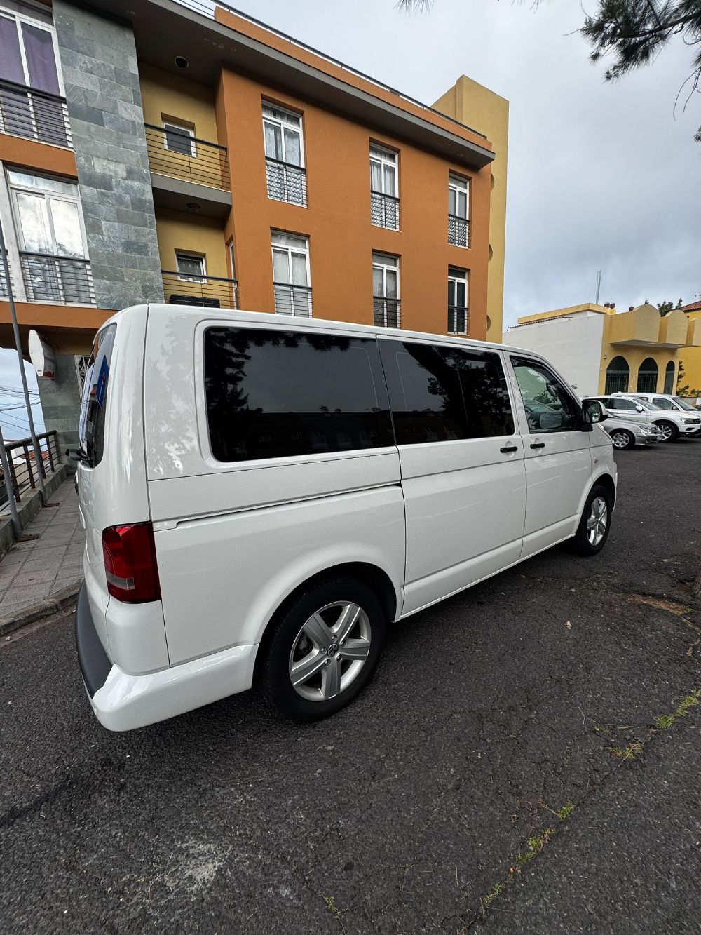 Multivan Startline 2.0 TDI. Vehículo de ocasión.