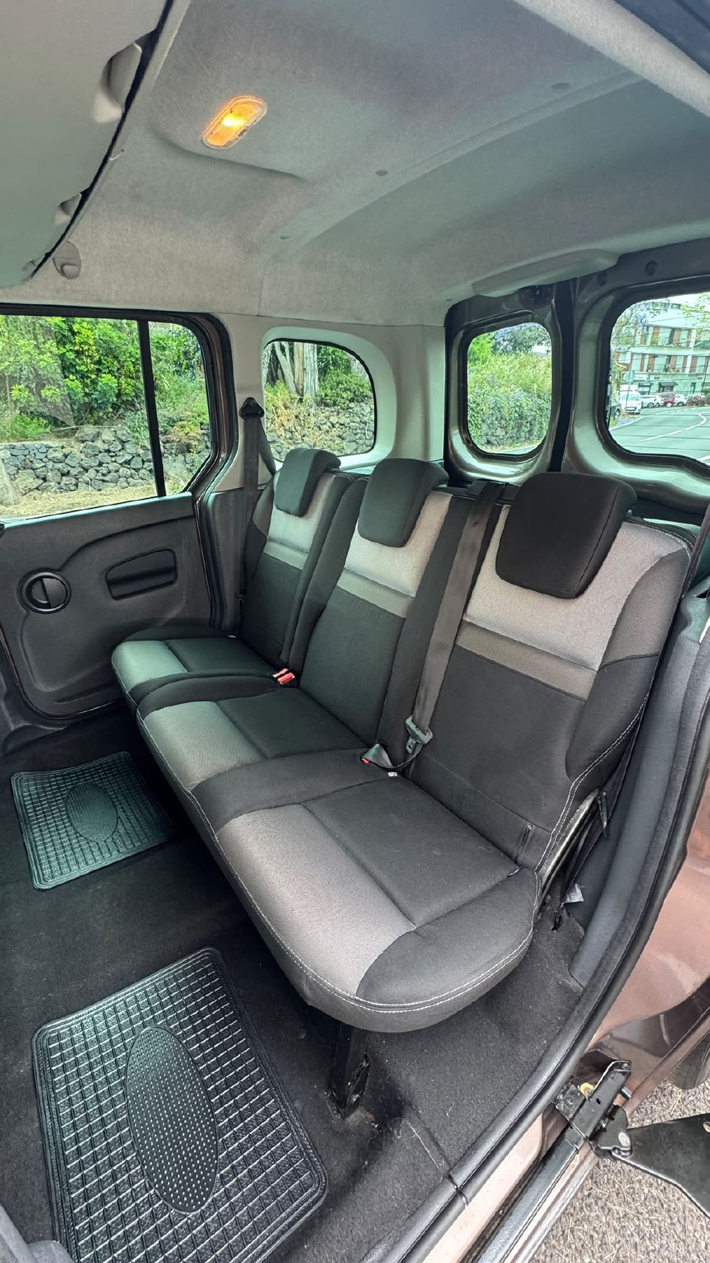 Renault Kangoo. Vehículo de ocasión.