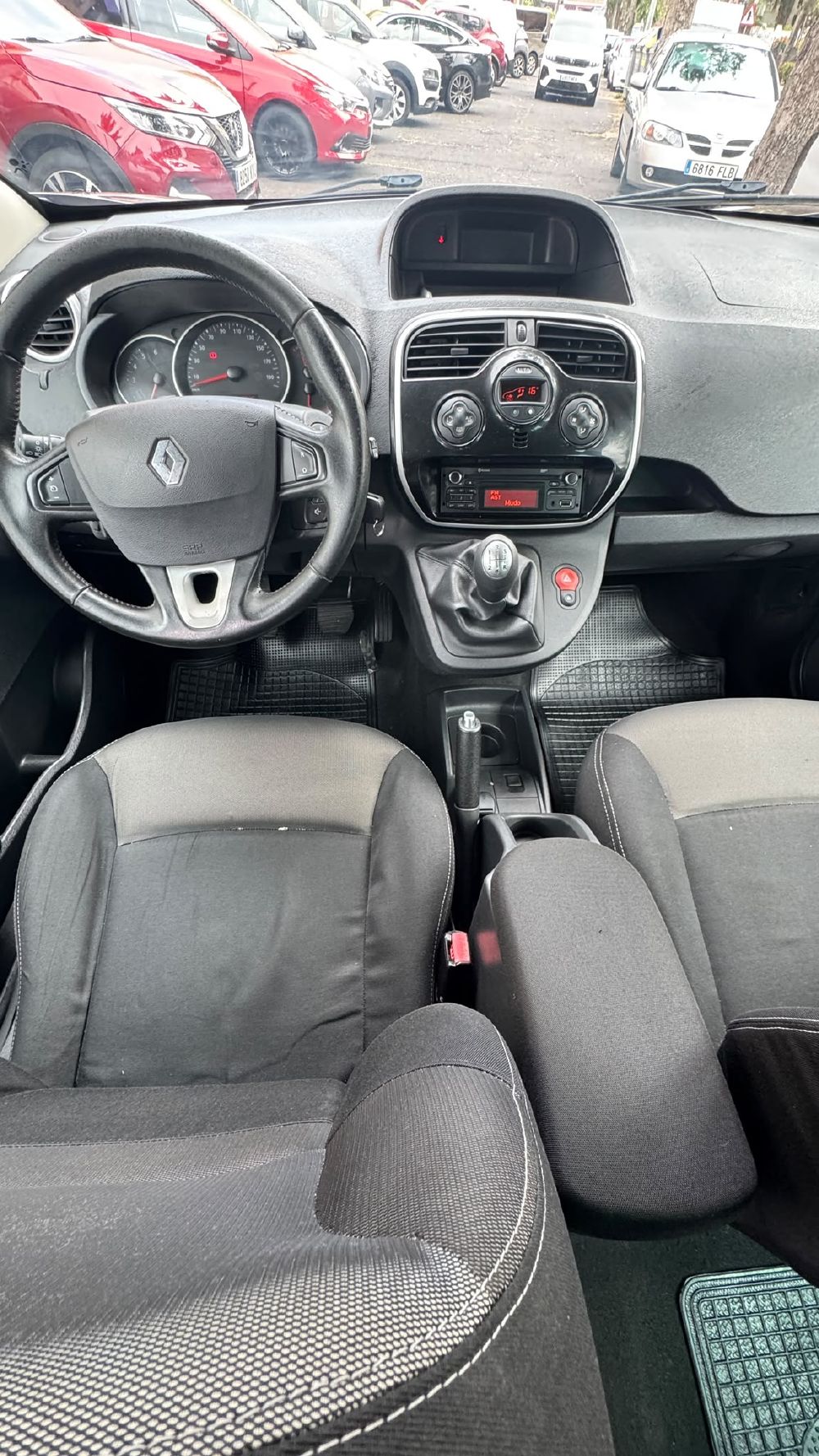 Renault Kangoo. Vehículo de ocasión.