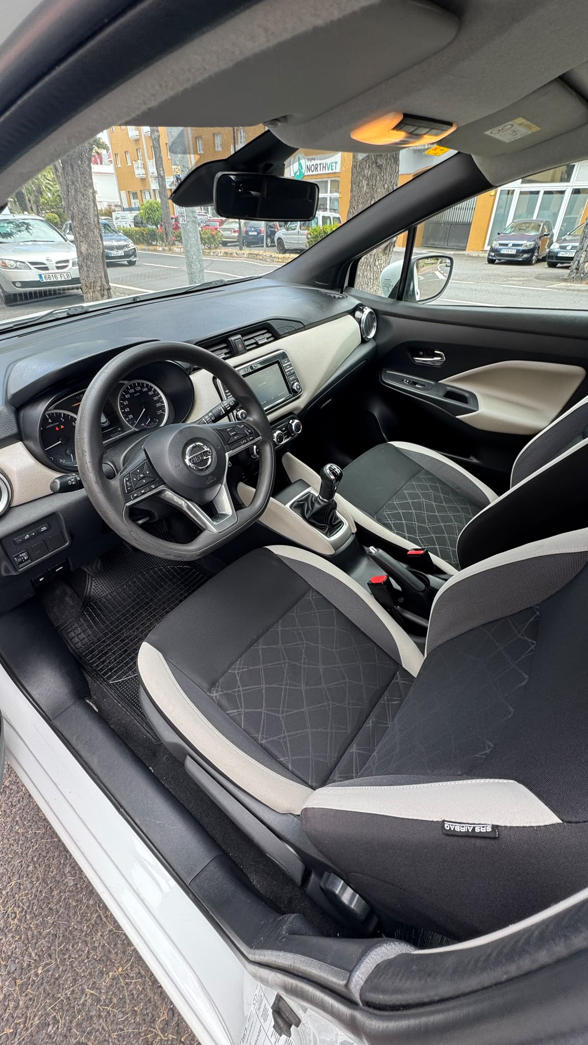 Nissan Micra. Vehículo de ocasión.