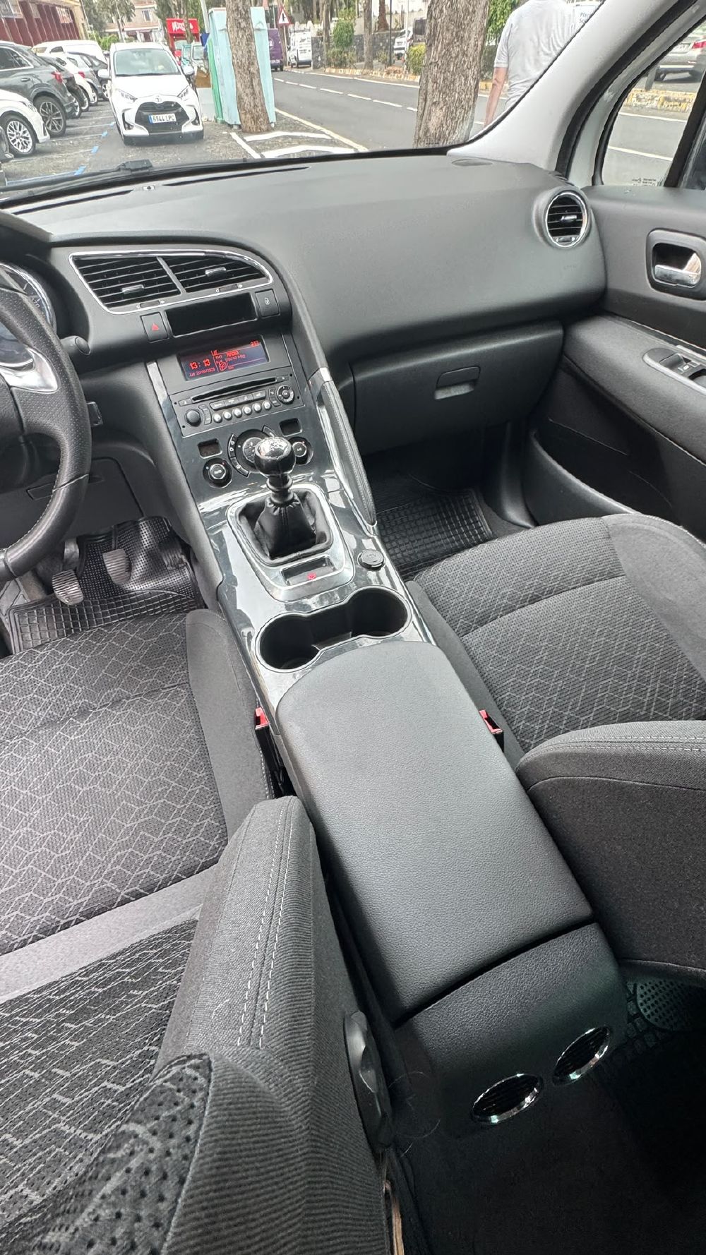 Peugeot 3008 Allure. Vehículo de ocasión.