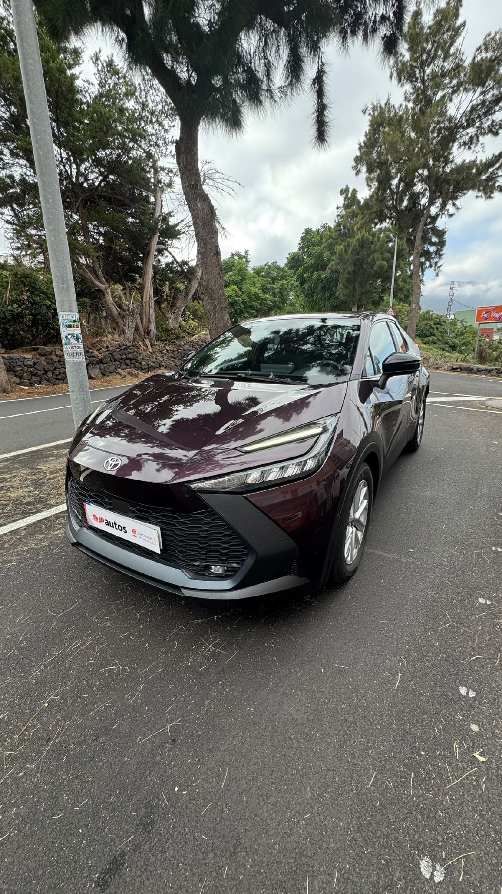 Toyota CH-R. Vehículo de ocasión.