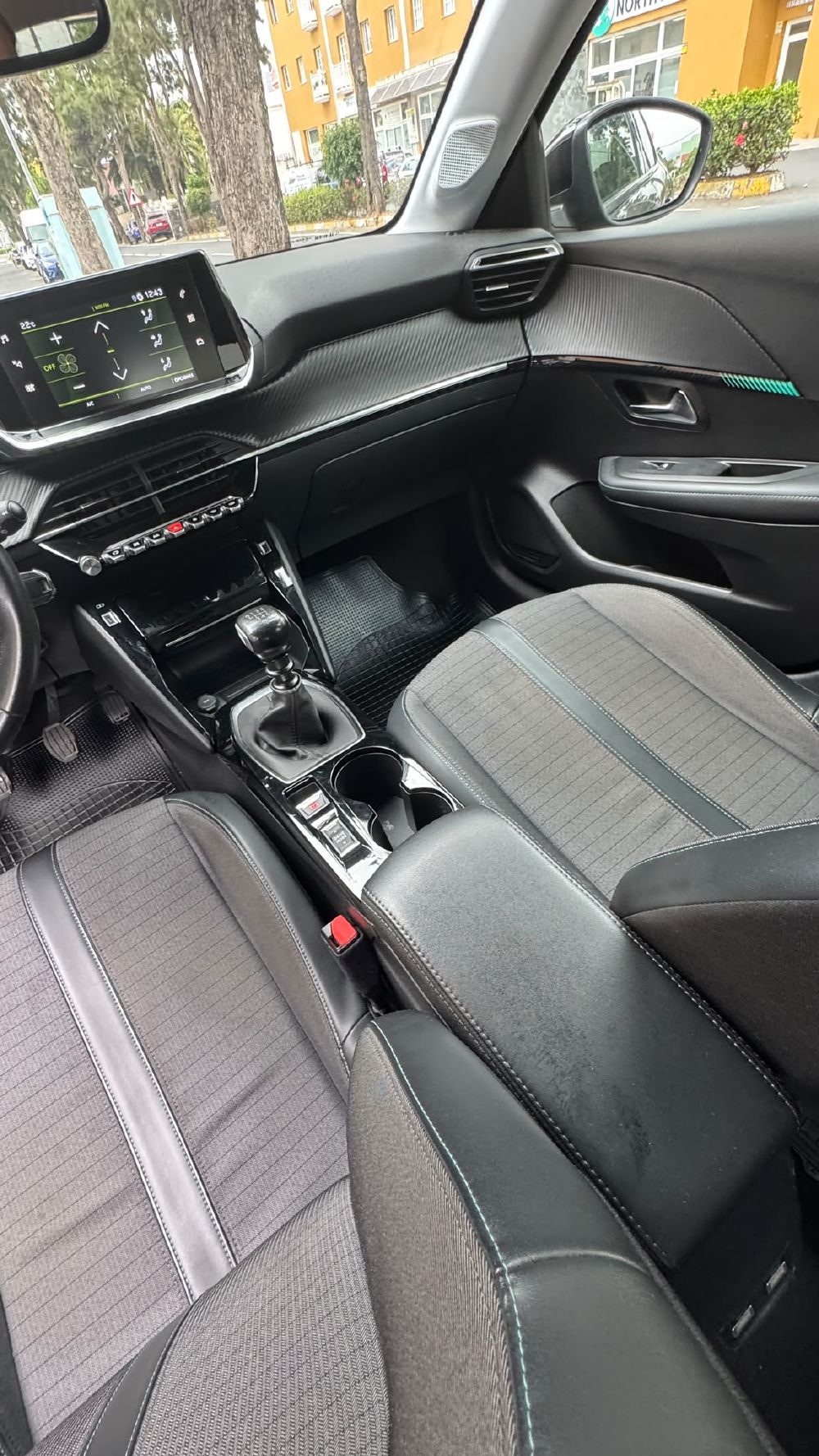 Peugeot 208. Vehículo de ocasión.